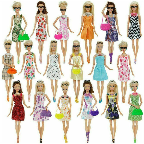 32Pcs Dolls Set Pieces Clothes Shoes Necklace Glasses Dressing Accessories Party