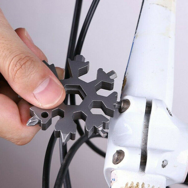 18 In 1 Stainless Tool Multi-Tool Portable Snowflake Shape Key Chain Screwdriver