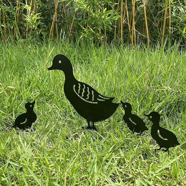 4X Metal Garden Family Duck Shape Stake Animal Retro Outdoor Sculpture Ornament